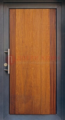Коричневая входная дверь c МДФ панелью ЧД-03 в частный дом в Хотьково