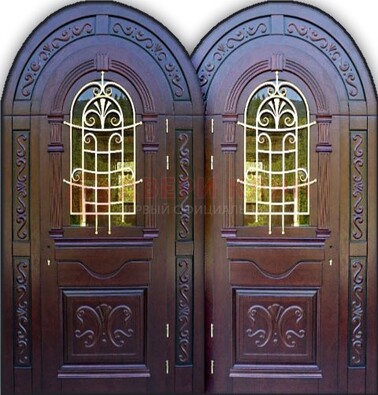 Индивидуальная арочная дверь со стеклом и ковкой ДА-19 в Хотьково
