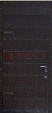 Черная железная дверь с ковкой ДК-5 для офиса в Хотьково