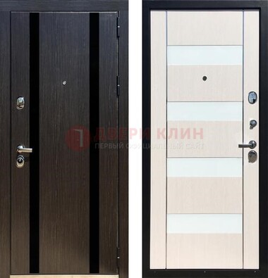 Черная железная дверь с МДФ и декоративными вставками ДМ-157 в Хотьково