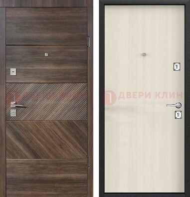 Стальная коричневая дверь с МДФ панелями ДМ-279 в Хотьково