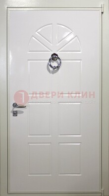 Белая входная дверь с МДФ ДМ-30 в квартиру в Хотьково