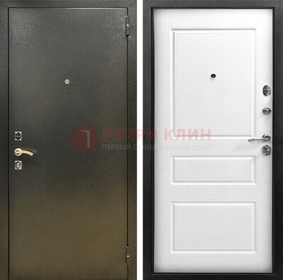 Входная дверь Темное серебро с порошковым напылением и белой МДФ ДП-272 в Курске