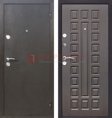 Коричневая железная дверь с порошковым окрасом ДП-63 в Хотьково