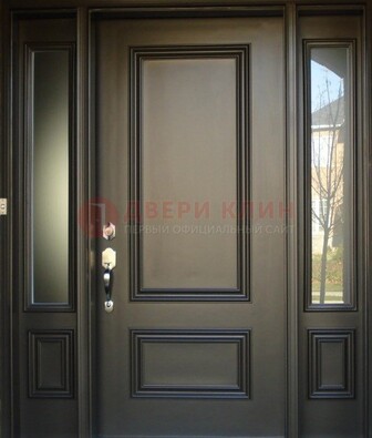 Парадная дверь с отделкой массив ДПР-65 в загородный дом в Хотьково