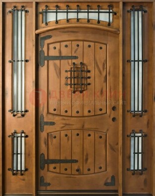 Железная парадная дверь с металлическими вставками ДПР-68 в коттедж в Хотьково