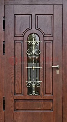 Cтальная дверь со стеклом и ковкой в коричневом цвете ДСК-119 в Хотьково