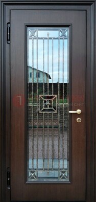 Железная дверь с большим стеклом и ковкой ДСК-187 в Хотьково