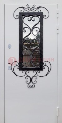 Белая уличная дверь Порошок со стеклом и ковкой ДСК-222 в Хотьково