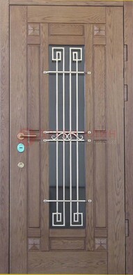 Стандартная железная дверь со стеклом темным и ковкой ДСК-5 в Хотьково