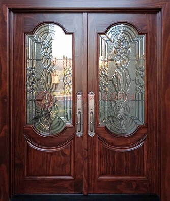Классическая железная дверь с массивом дуба для входа ВЖ-23 в Хотьково